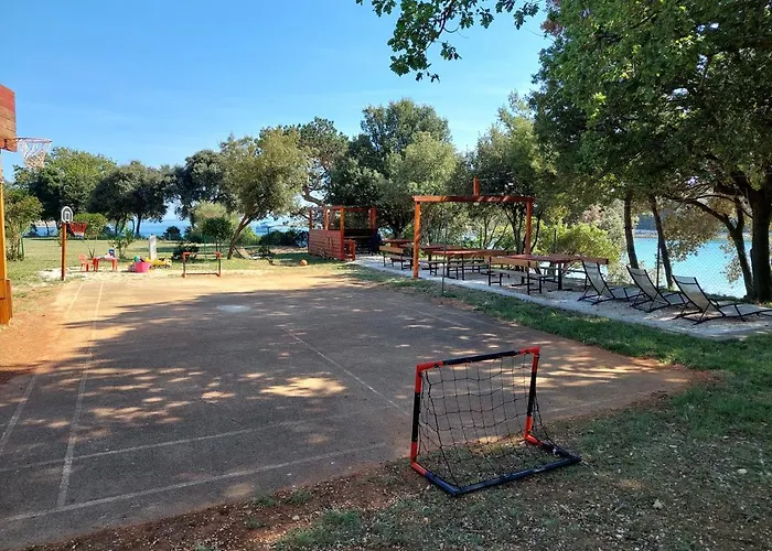 Grand Veles Camp 홀리데이파크 반졸레