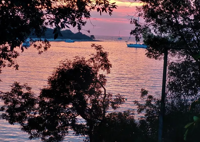 Grand Veles Camp 홀리데이파크 반졸레