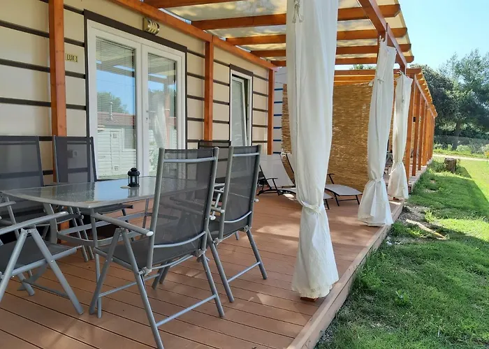 Grand Veles Camp 3* Banjole